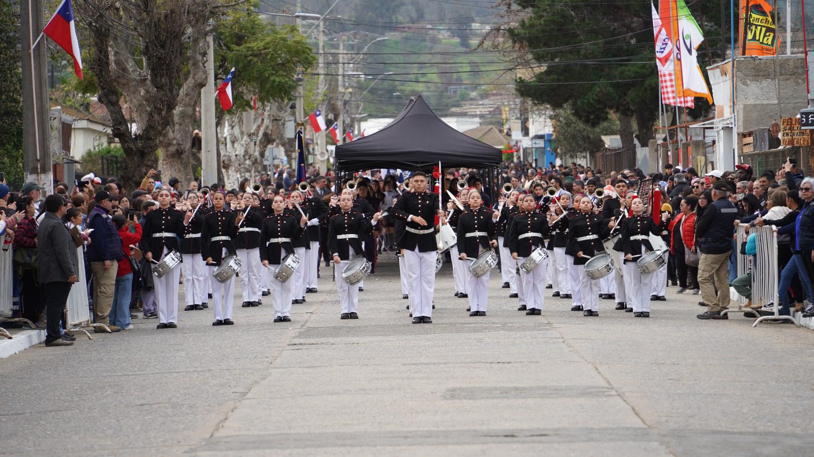 CIENTOS DE ESTUDIANTES DE VILLA ALEMANA PARTICIPARÁN DE TRADICIONAL DESFILE DE FIESTAS PATRIAS